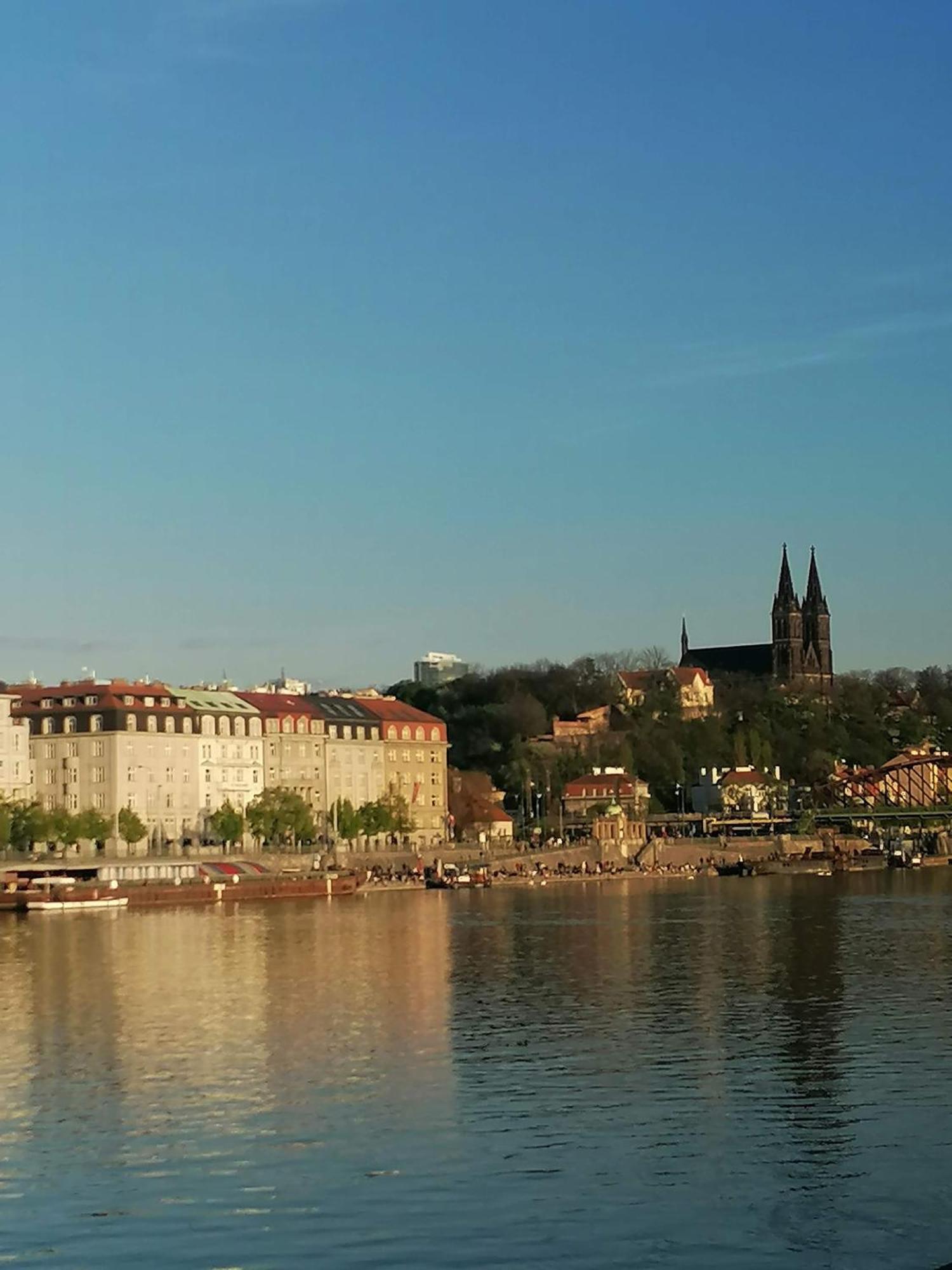 Apartament Valentinka Minutes Away From Charles Bridge Praga Zewnętrze zdjęcie
