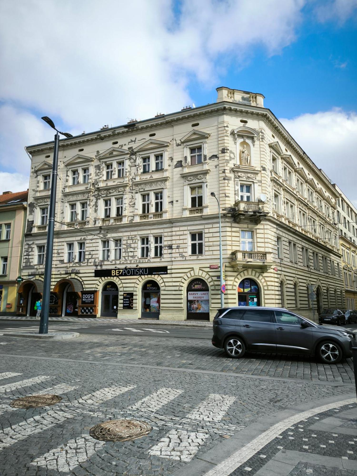 Apartament Valentinka Minutes Away From Charles Bridge Praga Zewnętrze zdjęcie